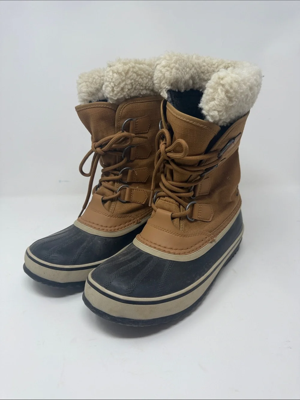 Sorel Caribou Winter Waterproof Boots in Tan and Black - 7.5